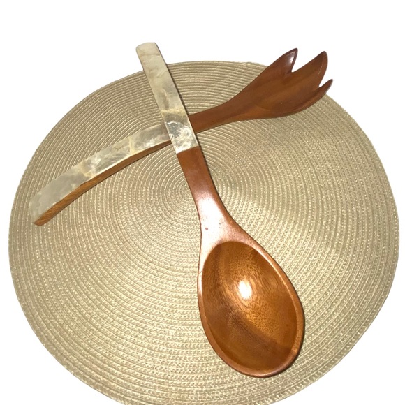 Gorgeous Vintage Shell Craft Serving Utensils, Approx 15”, wood and shell - Picture 4 of 16